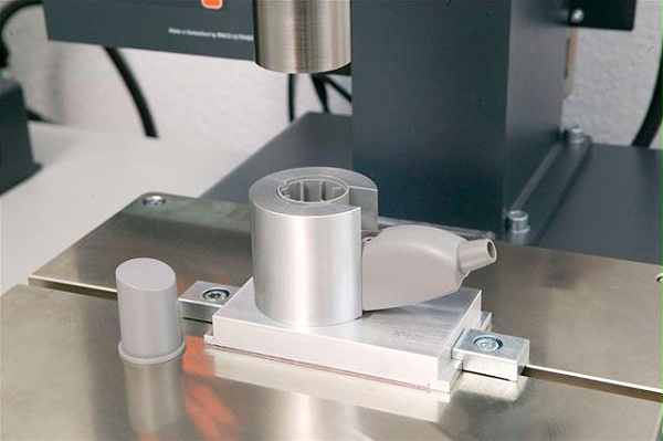 超聲波振動熔接可以焊接陶瓷、復(fù)合材料嗎？